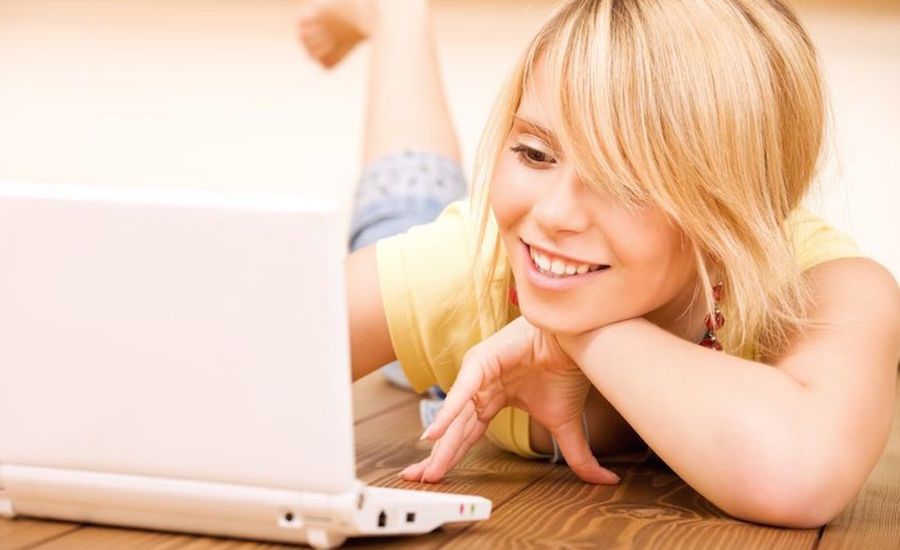 Help your teen avoid cyberbullies.