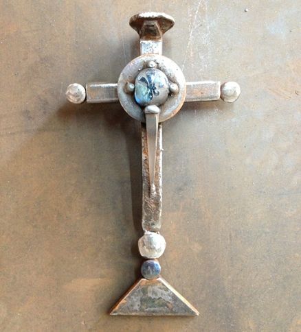 Guideposts: A cross sculpture by Catherine Partain Shamblin