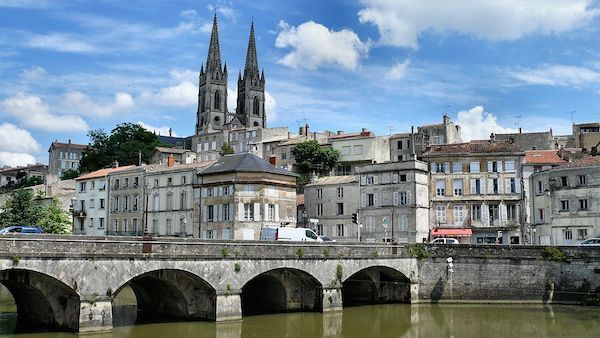 A bridge in Niort, France.