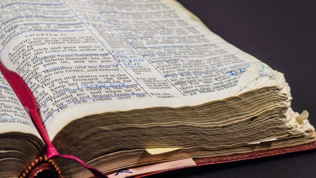 bible-prayer-marquee