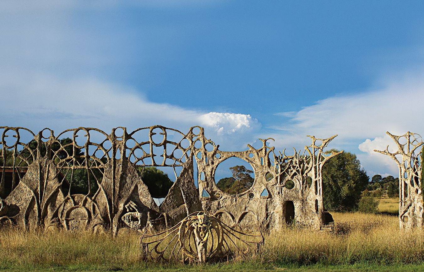 Artist Tony Phantastes' Dreamer’s Gate in Collector, Australia