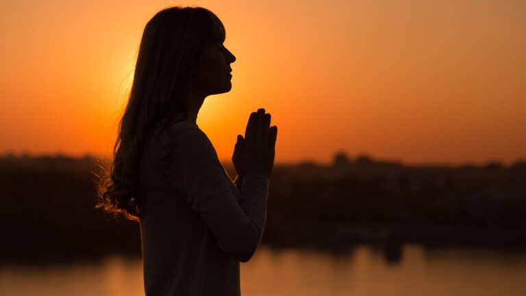 woman_praying