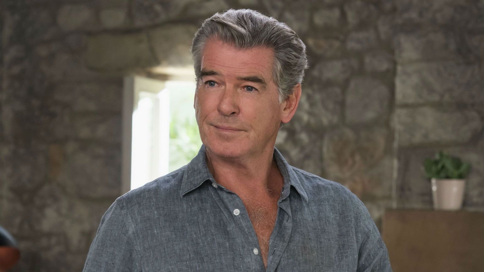 Pierce-Brosnan-Mamma-Mia-2