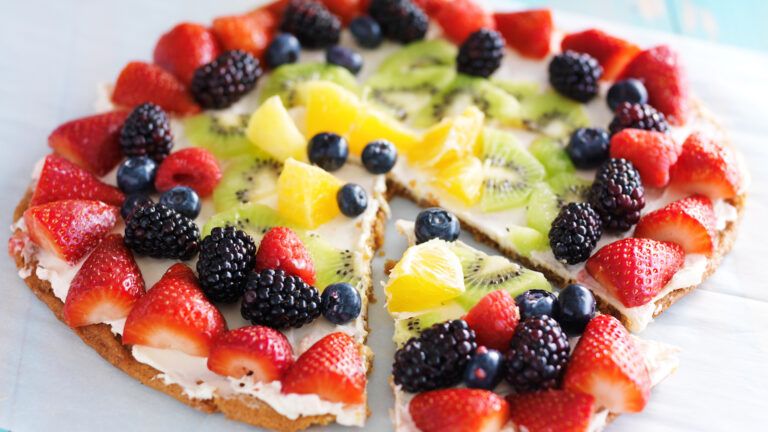 Summer fruit pizza