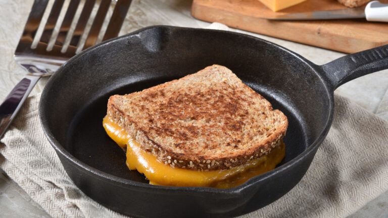 Grilled cheese sandwich