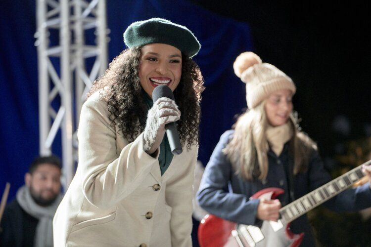 Jordin Sparks in A Christmas Treasure (Hallmark)