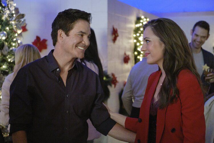 Laura Osnes and Pat Monahan in Christmas in Tahoe (Hallmark)