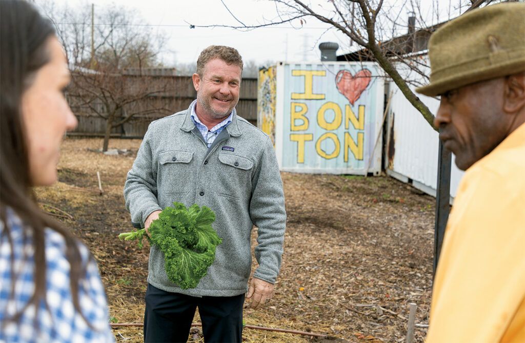 Daron Babcock with Bonton volunteers; photo by Eric Guel